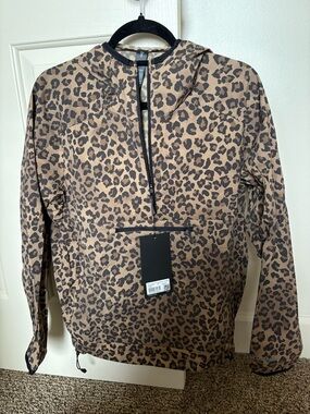 Lululemon Multi-Pocket Running Anorak Leopard